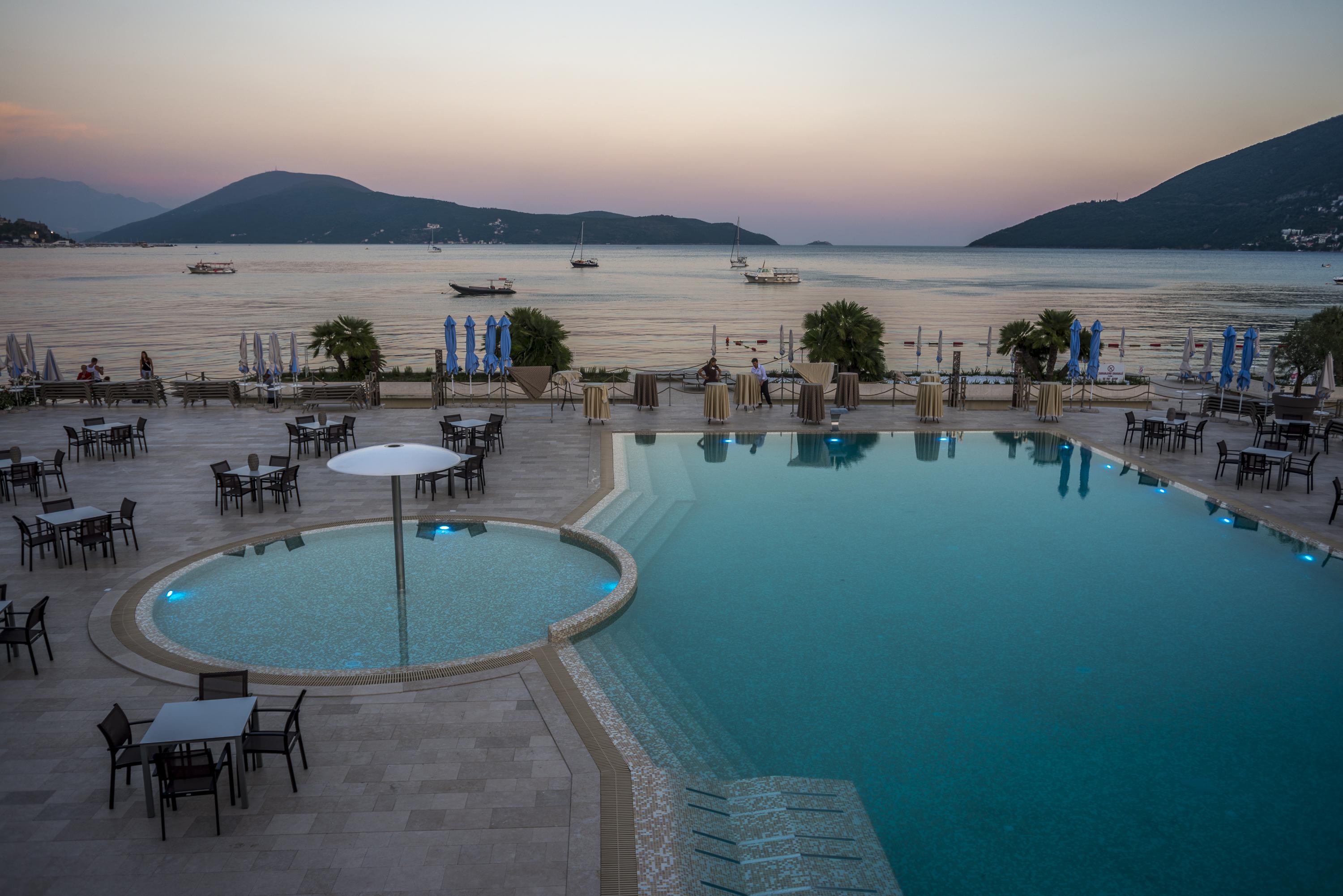 Palmon Bay Hotel & Spa Herceg Novi Exterior foto